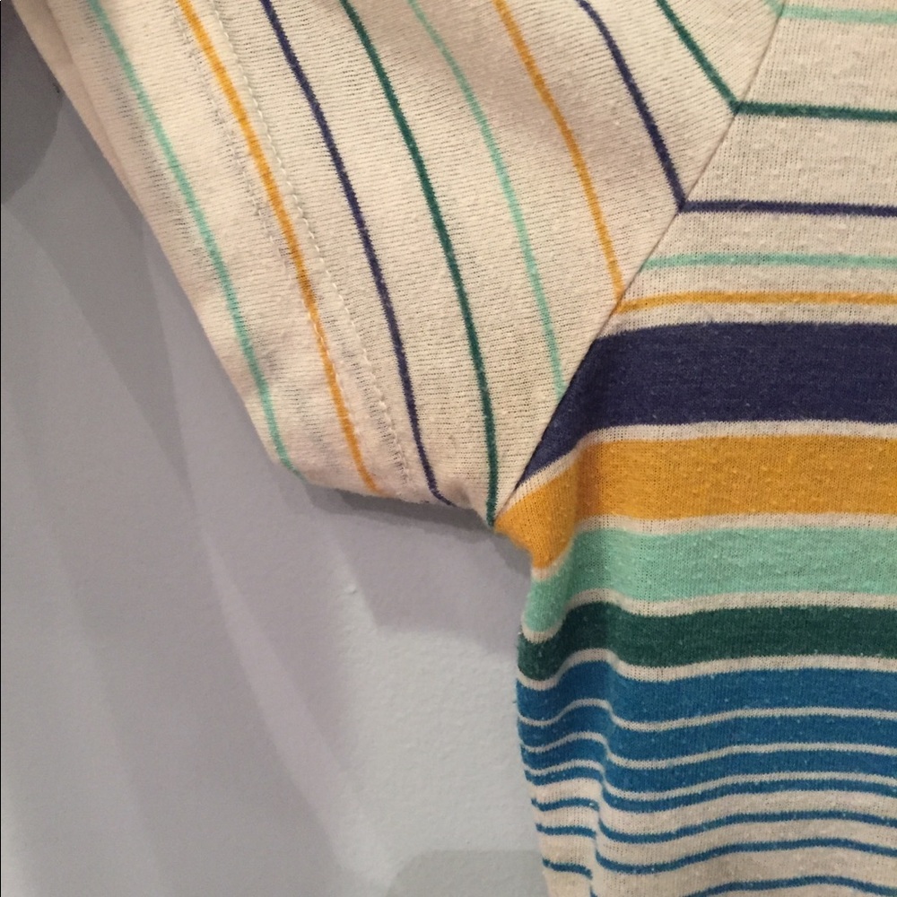 Mossimo v neck t shirt